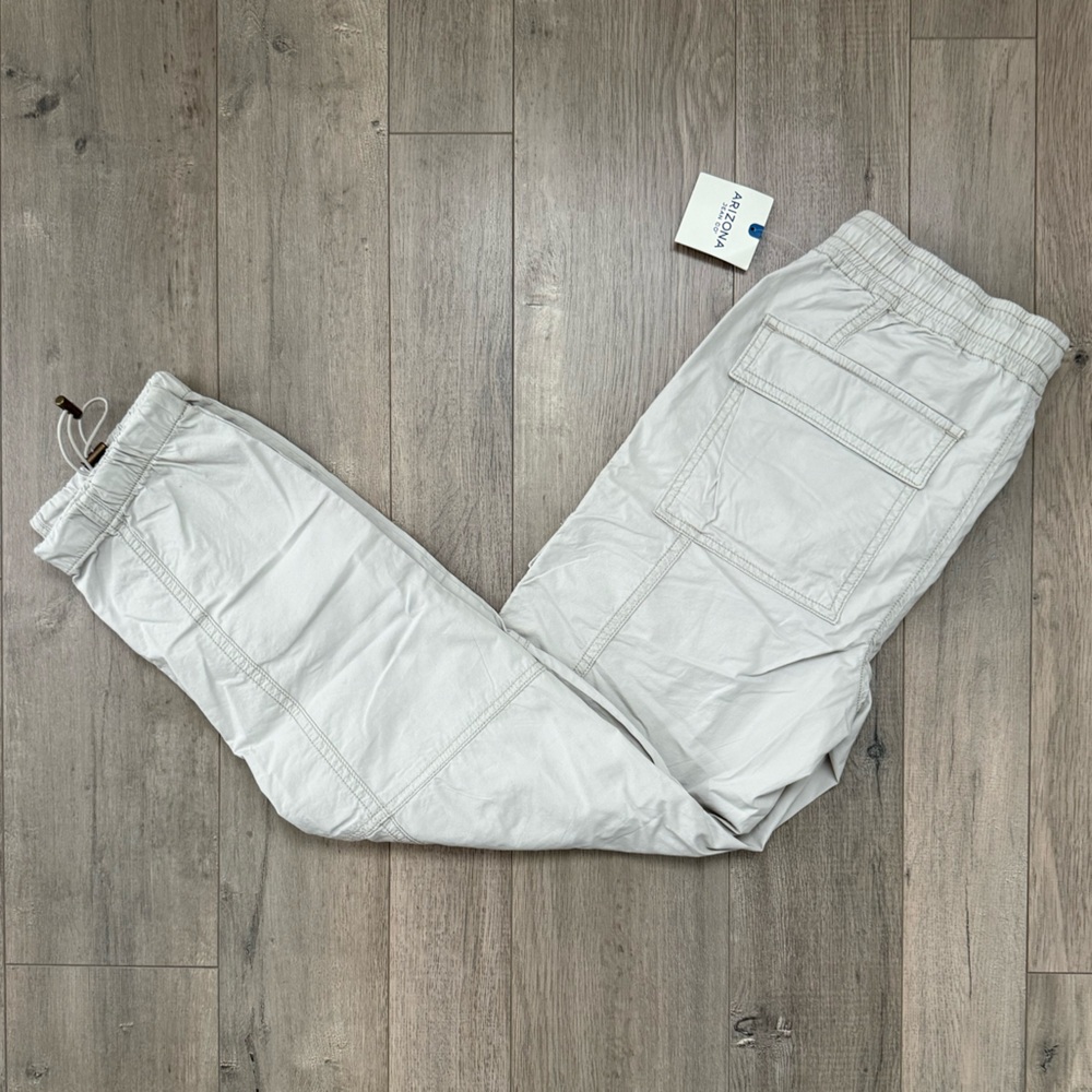 Arizona Jean Co. Pebbled Beach Cargo Pants NWT - Picture 9 of 9